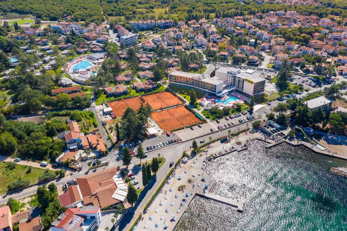 Apartments Maria Пореч Экстерьер фото
